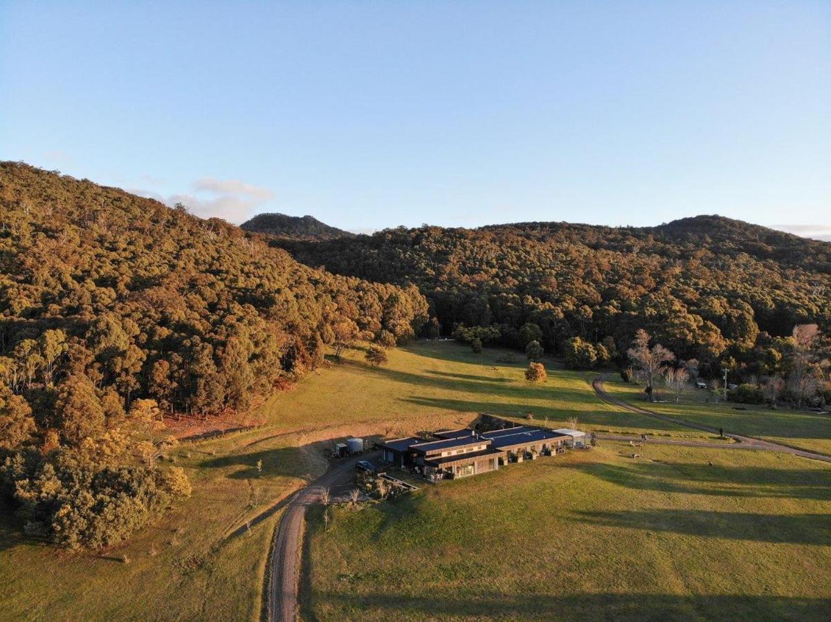 Hanging Rock Views วูดเอน ภายนอก รูปภาพ
